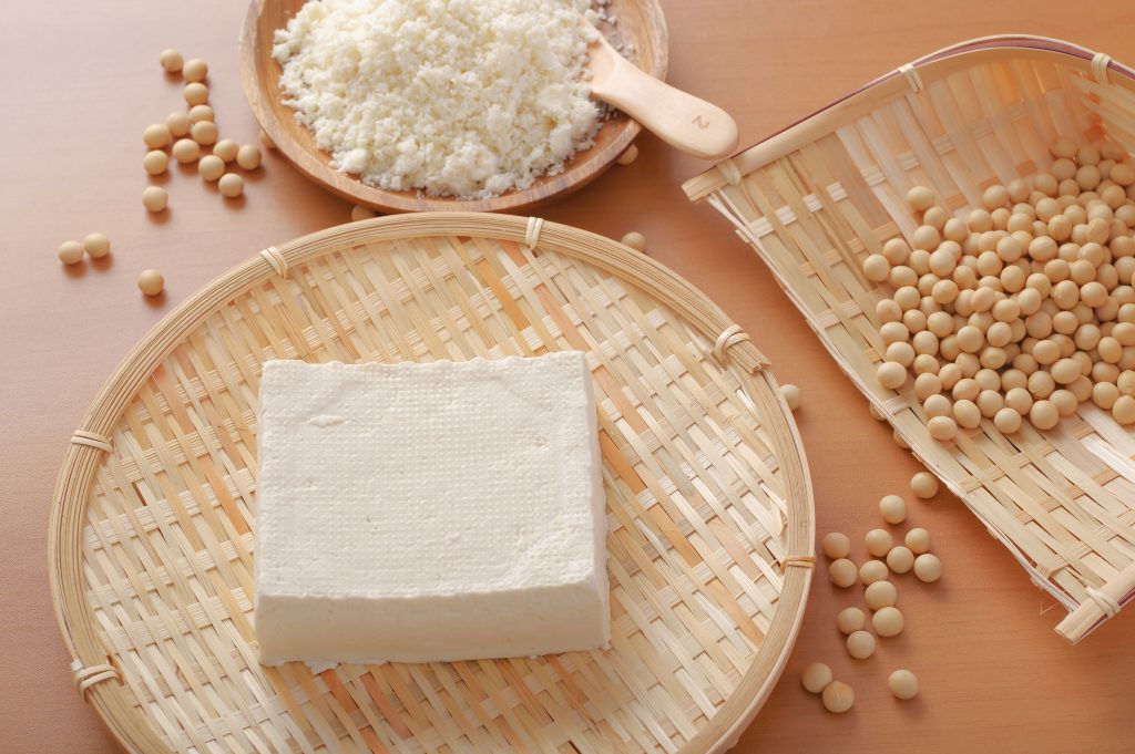 豆腐・納豆・豆乳・蒸し大豆のカルシウム量を比較